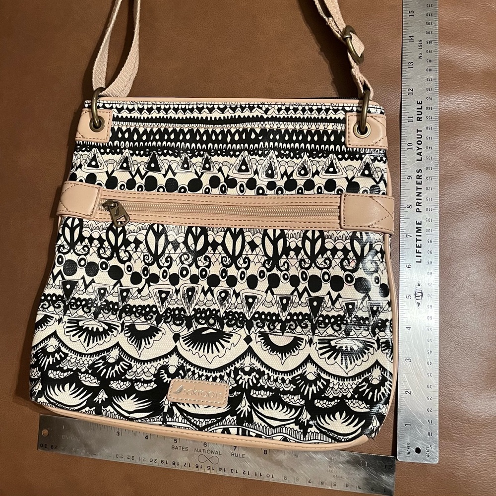 Sakroots Artist Circle Flat Crossbody Bag